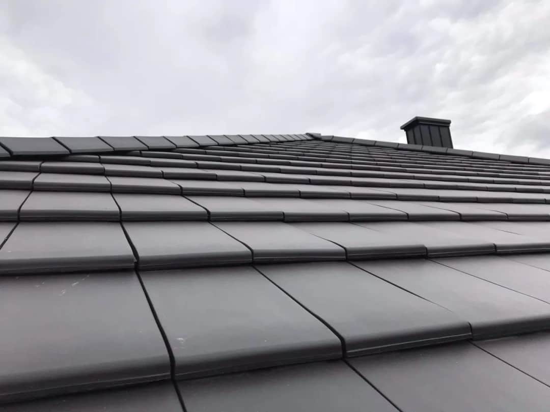 Dachówka plano 11: elegancja i trwałość na Twoim dachu