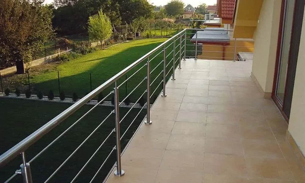 Jak zamontować balustradę na tarasie - uniknij najczęstszych błędów