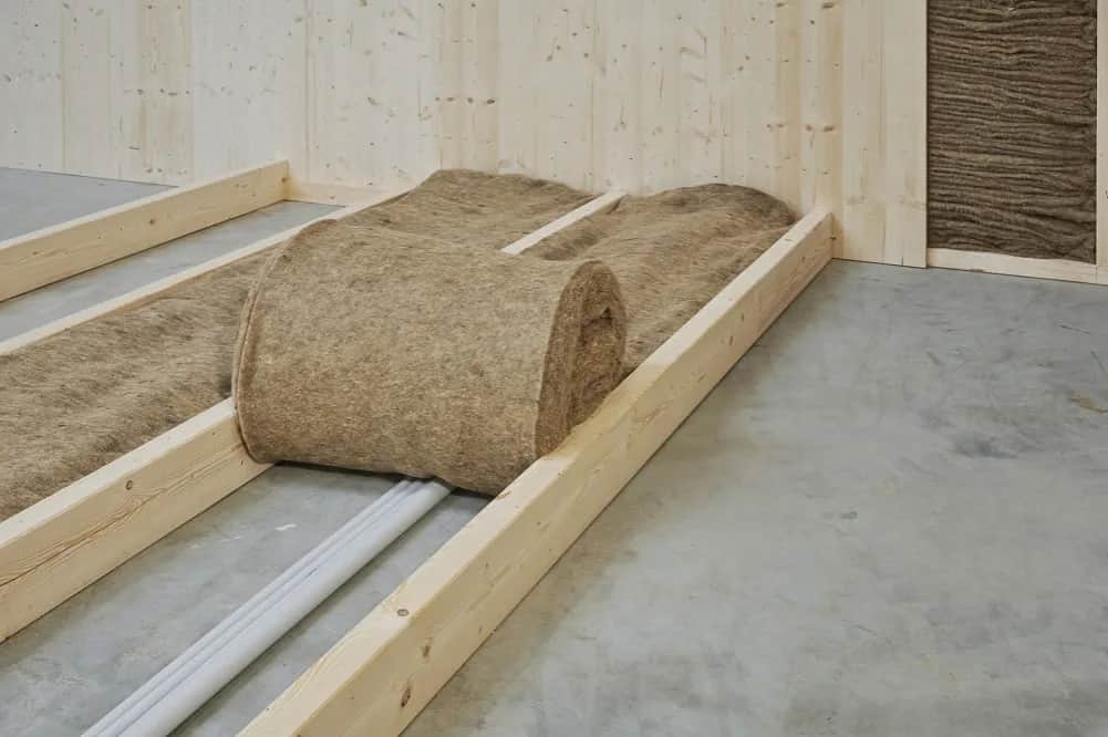 Wełna owcza do izolacji: Naturalny sposób na ciepły dom