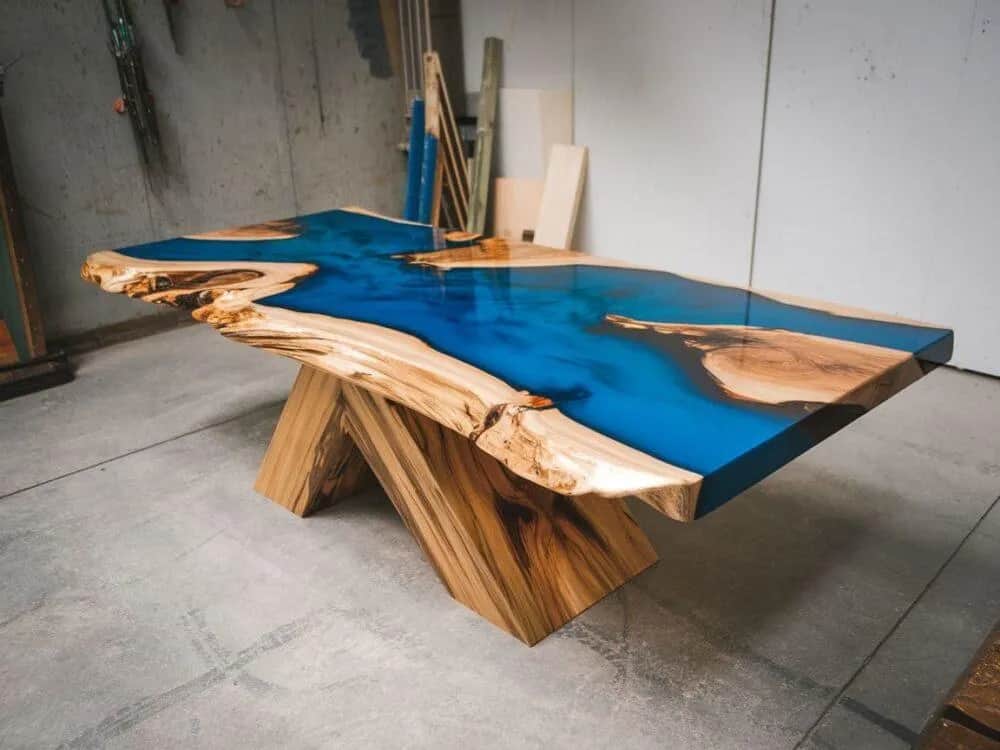Jak zrobić stół z żywicy i drewna: krok po kroku dla majsterkowiczów