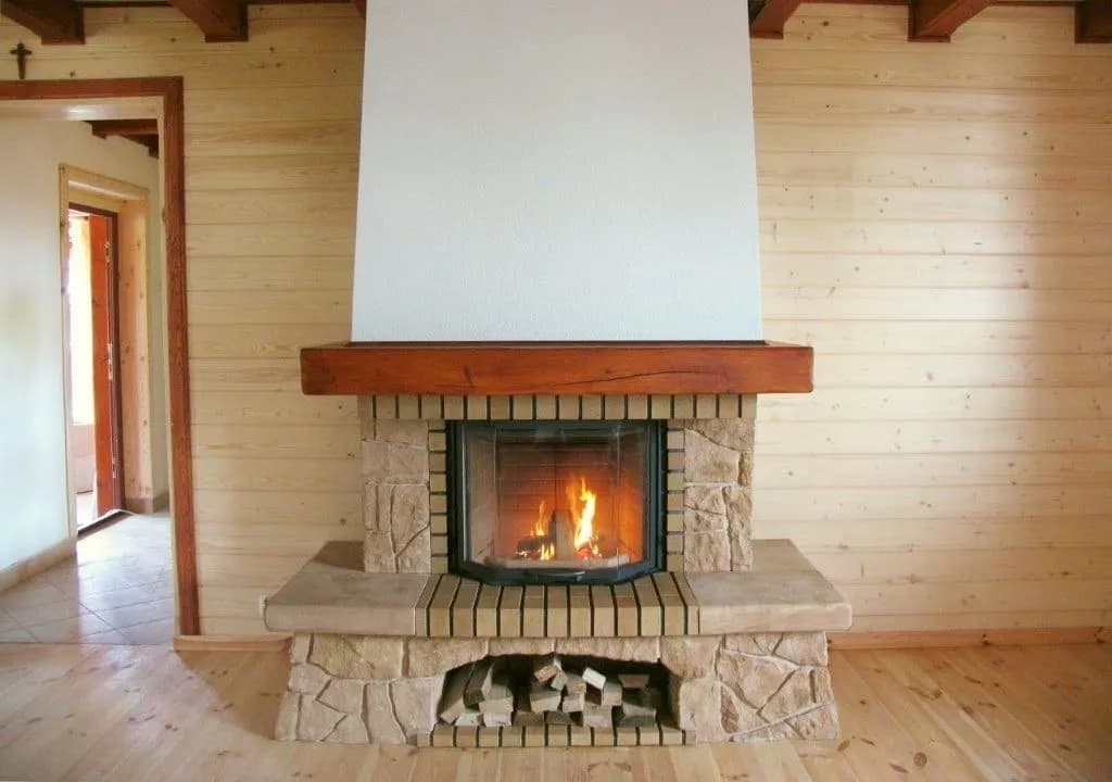 Kominek w wiejskim stylu: jak stworzyć przytulne serce domu