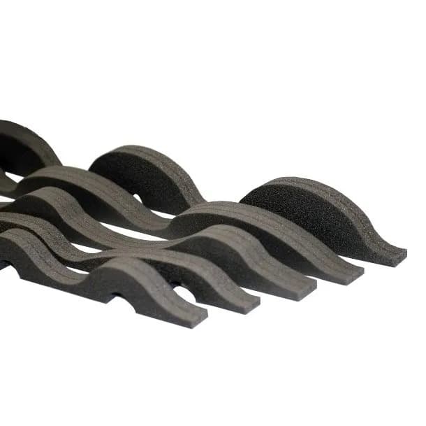 Uszczelka pod blachodachówkę: rodzaje, zastosowanie i montaż